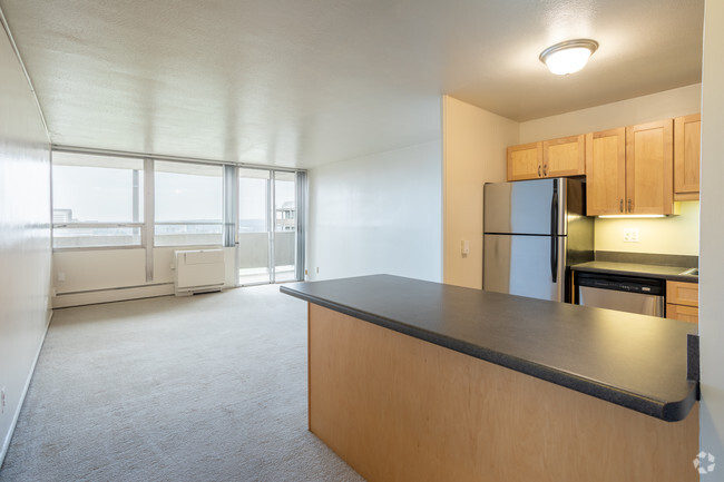 2 BR, 1 BA - Upgraded - Huron Towers Apartments