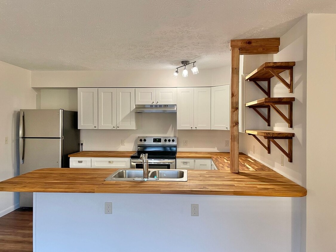 Freshly Renovated 1 bedroom convenient to ... - Freshly Renovated 1 bedroom convenient to ...
