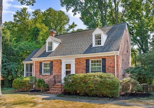 Building Photo - 6731 Forest Hill Ave