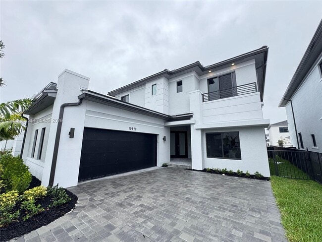 Photo - 19670 NE 14th Ct