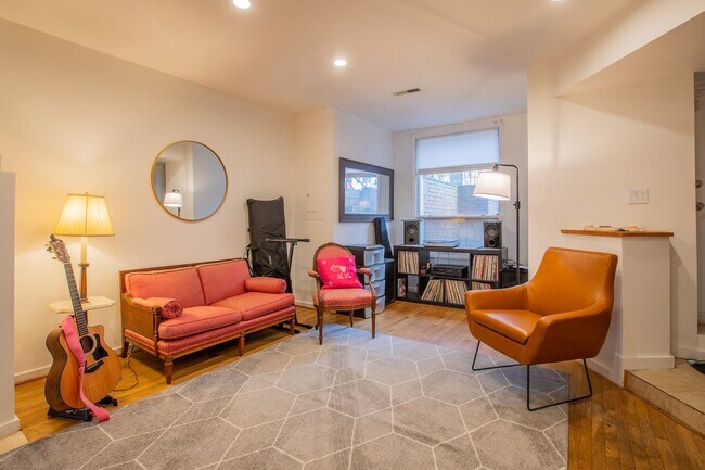 Photo - 2-Level 2 BR/2 BA Condo in Adams Morgan!