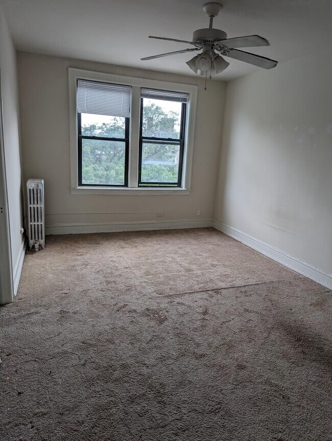 Photo - 4606 N. Hermitage