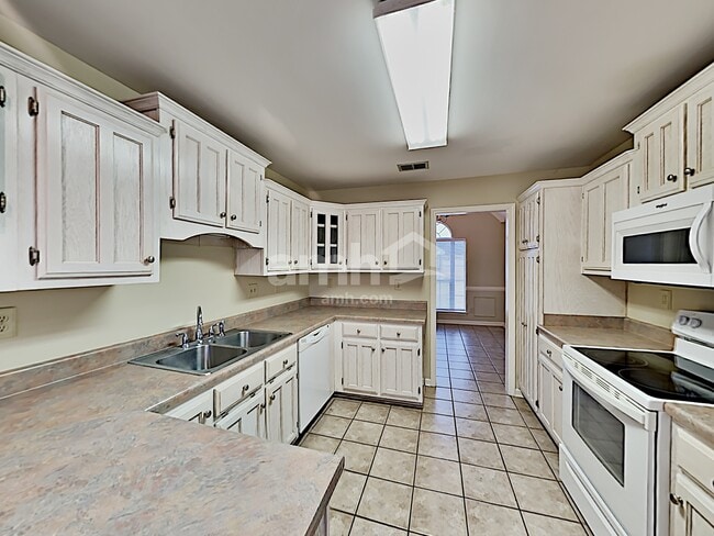 Photo - 1123 Tara Dr