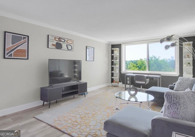 Photo - 2479 Peachtree Rd NE