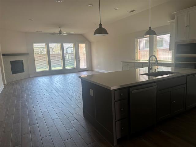 Photo - 3020 Peartree Ln