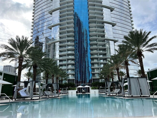 Photo - 851 NE 1st Ave