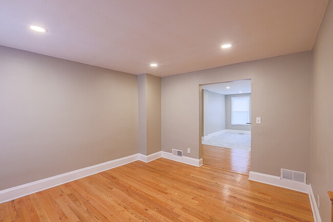 Photo - 130 Reedbird Ave