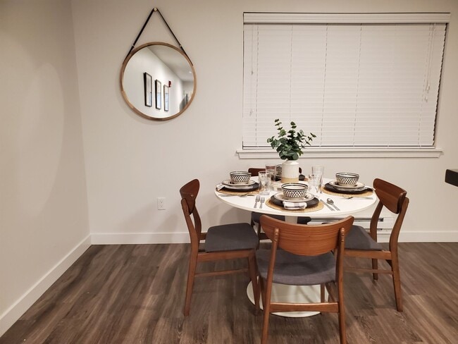 Photo - Lynwood Commons