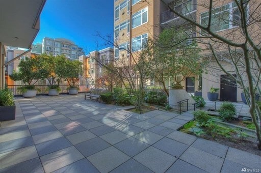 Photo - Spacious 1 Bedroom Condo in Belltown Available Now!