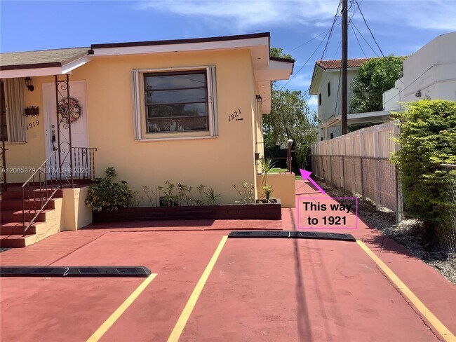 Photo - 1921 SW 17th Ct Unit 2ndFloor