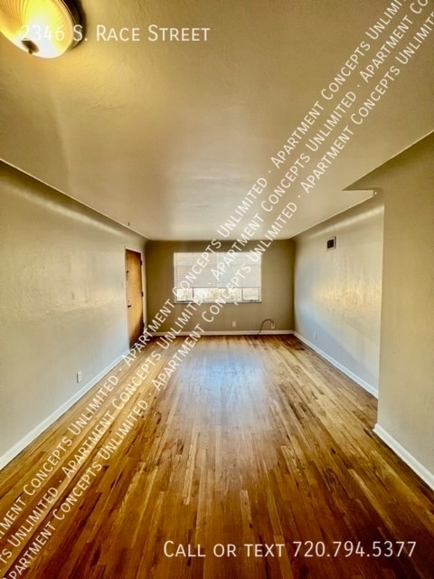 Photo - 2346 S Race St