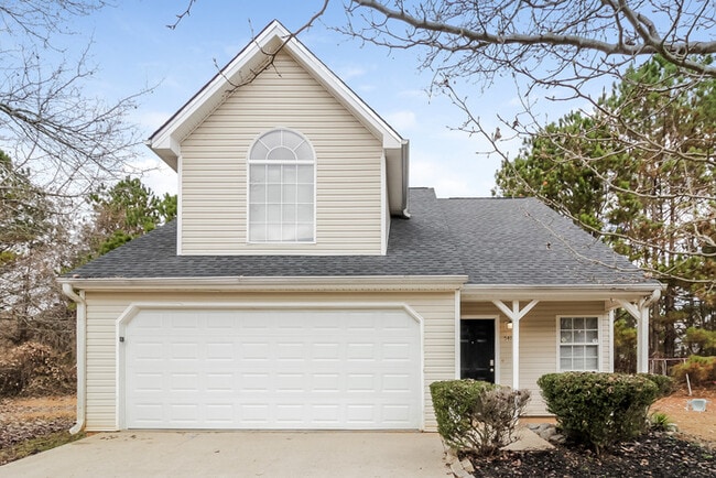 Freshly Updated Two-Story Gem with Spaciou... - Freshly Updated Two-Story Gem with Spaciou... Casa