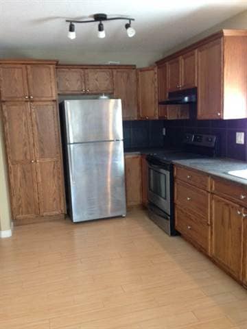 Photo - 8917-8972 72 Ave Unité A