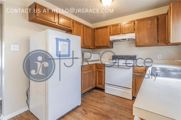 Photo - 5835 Shadydell Dr