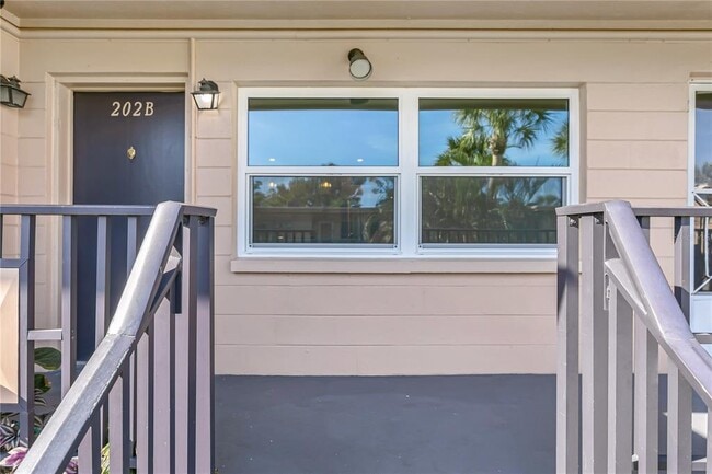 Photo - 216 36th Ave N Unit 202B