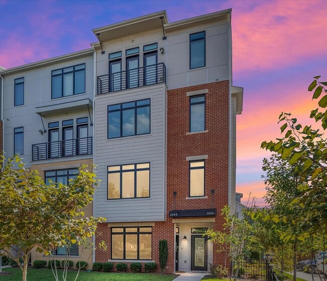 1002 Ribbon Limestone Ter SE Condo Condo for Rent in Leesburg, VA