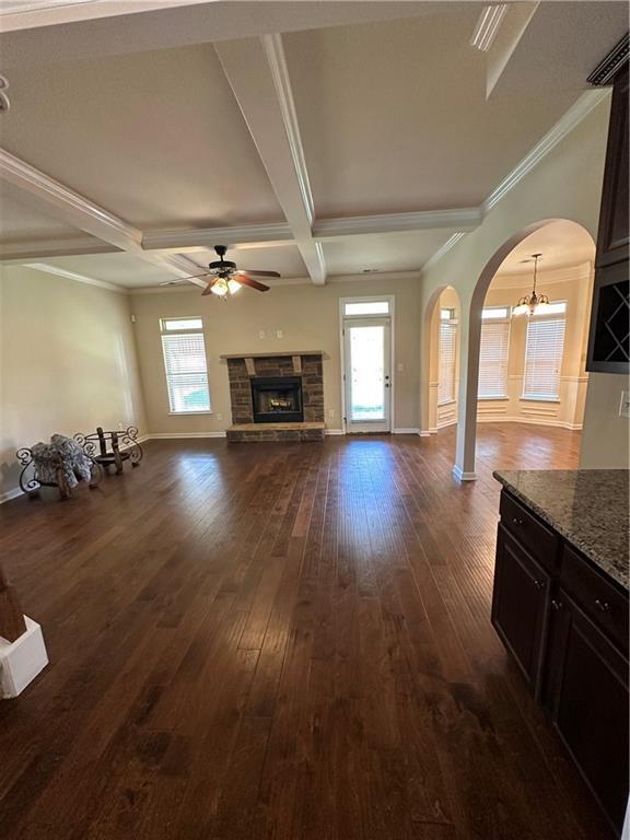 Photo - 852 Nevis Way