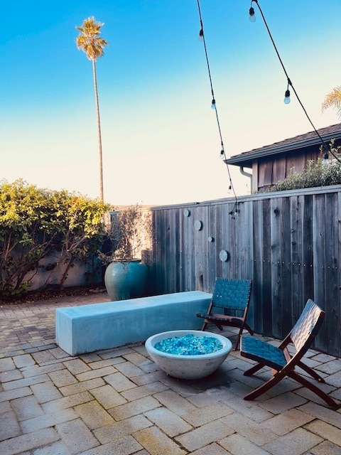 Firepit for chilly evenings. - 1248 Marthas Vineyard Ct