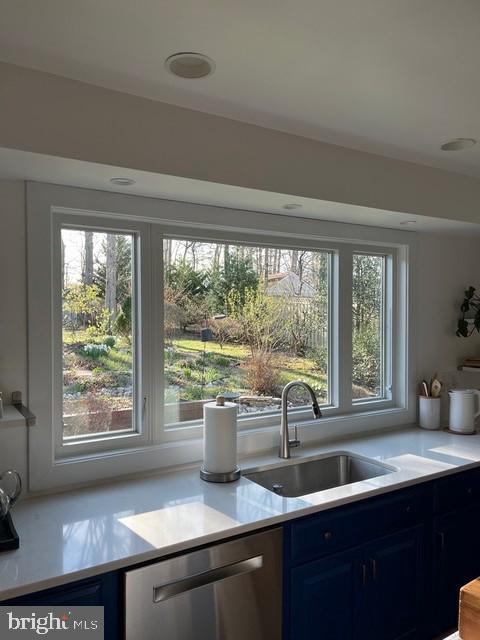 Photo - 1329 N Ivanhoe St