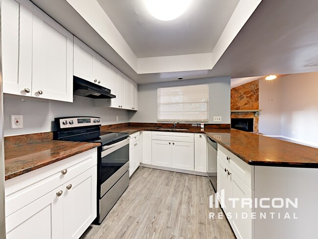 Photo - 603 Ephrata Dr