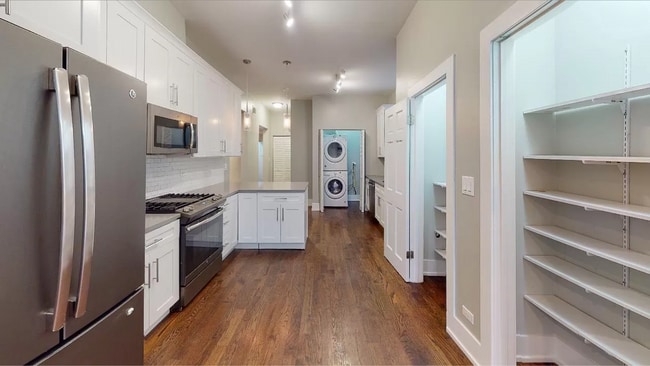 Photo - 1027 E Hyde Park Blvd Unit 1A