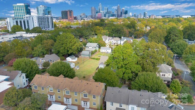 Photo - 336 Magnolia Ave