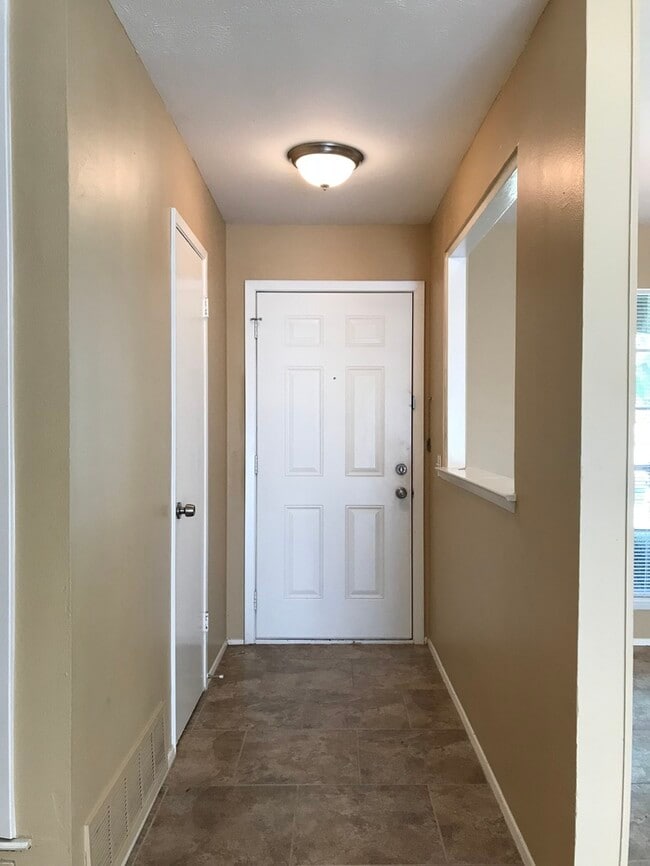 Photo - 2928 Abston Dr