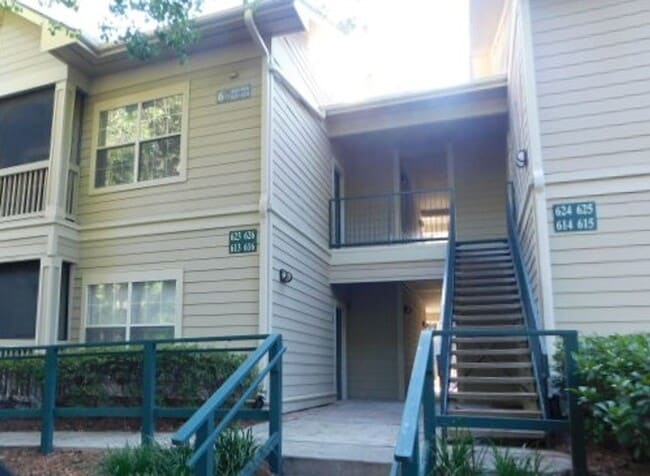 Building Photo - Mid Island condo for rent Unit 613