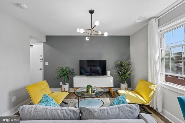 Photo - 2107 Fort Davis St SE Unit 301