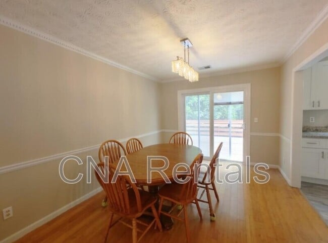 Photo - 4635 Hampton Square Dr