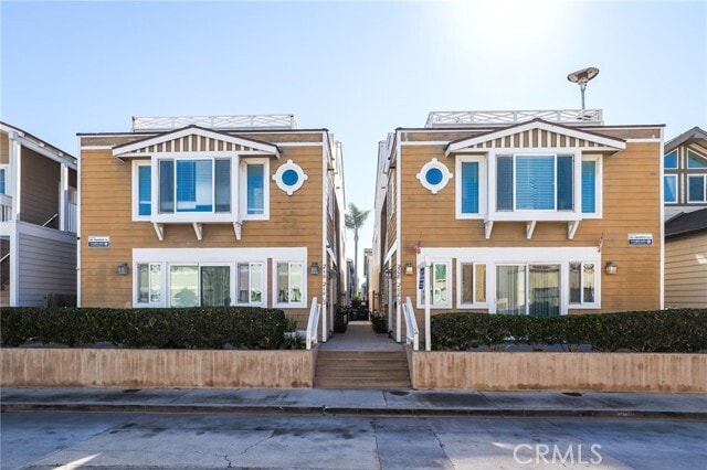 Photo - 210 41st St Unit 1/2