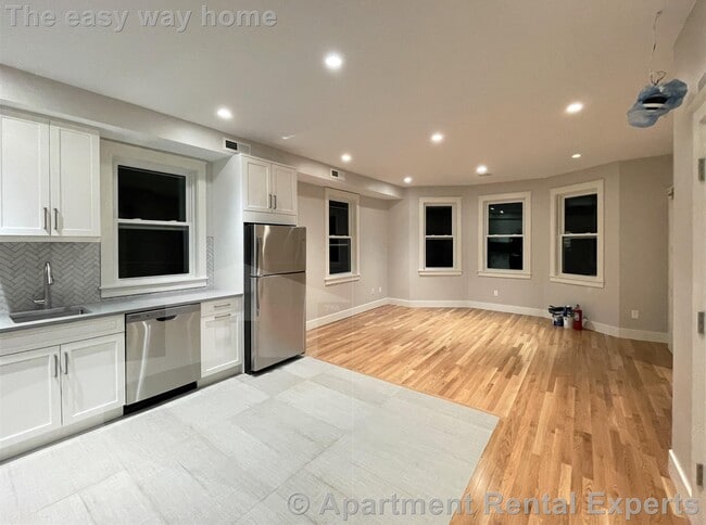 Photo - 70 Spring St Unit #2