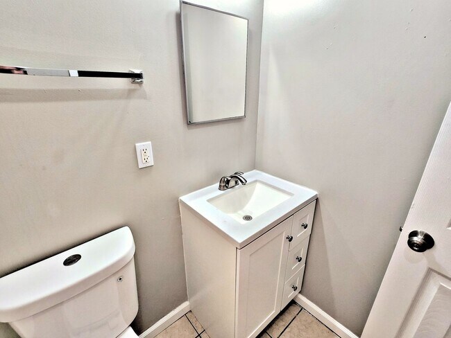 3900 Rucker Cir SW Unit 10
