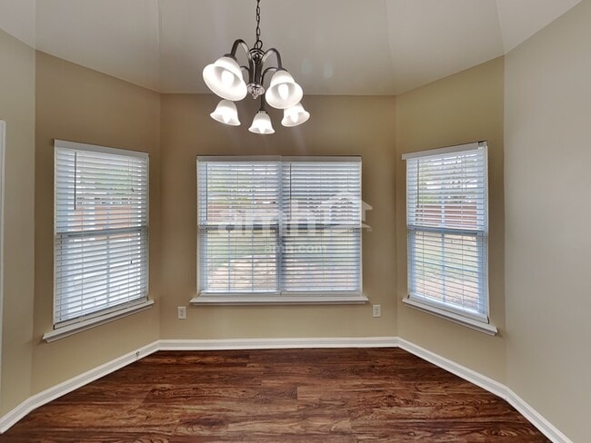 Photo - 7472 Riverland Dr