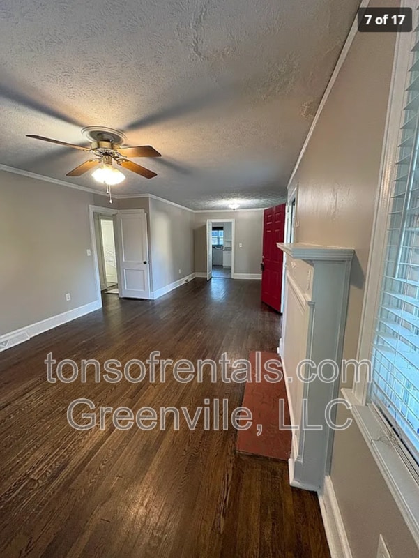 Photo - 37 Holmes Dr