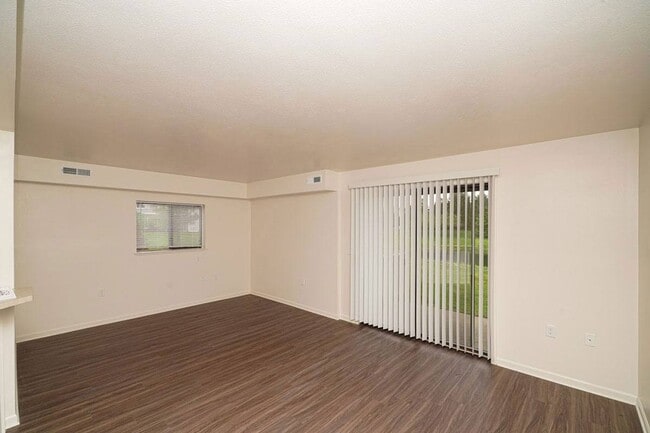 Arbor Lakes Apartments