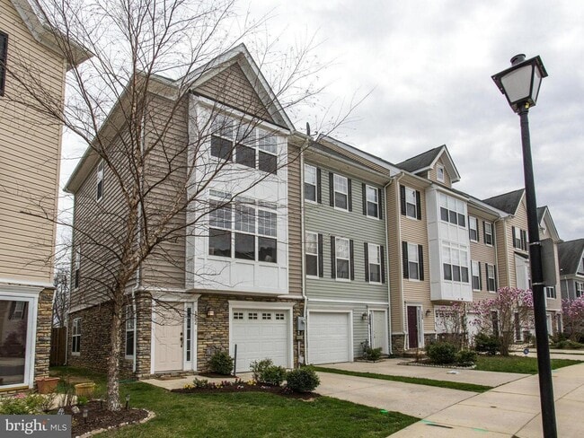 Photo - 152 Moore Dr