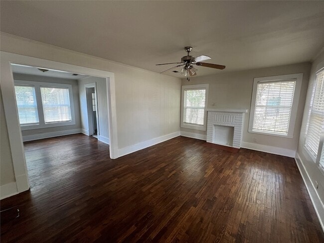 Photo - 118 N McKown Ave