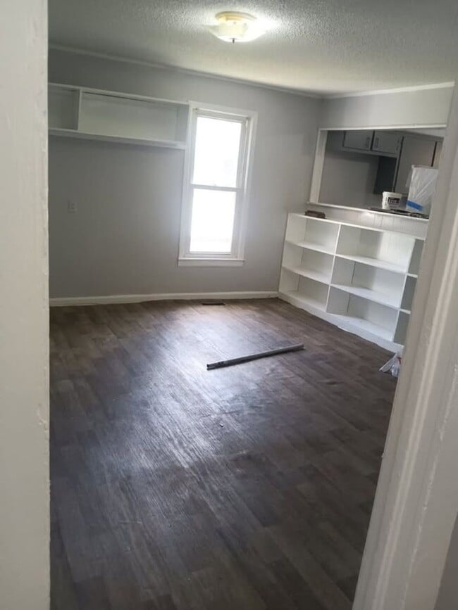 Photo - 204 East 16th St SW