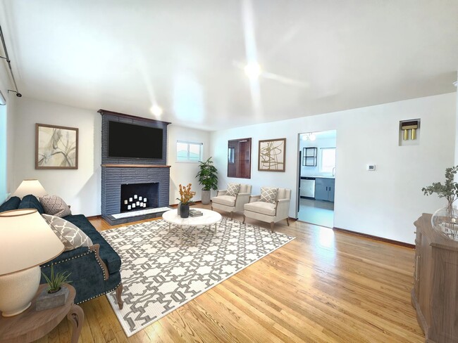 Photo - $2,300 - 3 Bed / 2 Bath Rancher Home in Perry District