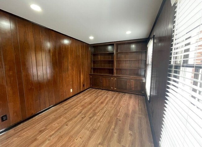 Photo - Douglas Hills Colonial