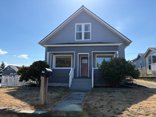 Building Photo - 1401 16th St Rental