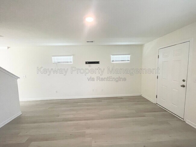 Photo - 5057 Needle Palm Rd NW