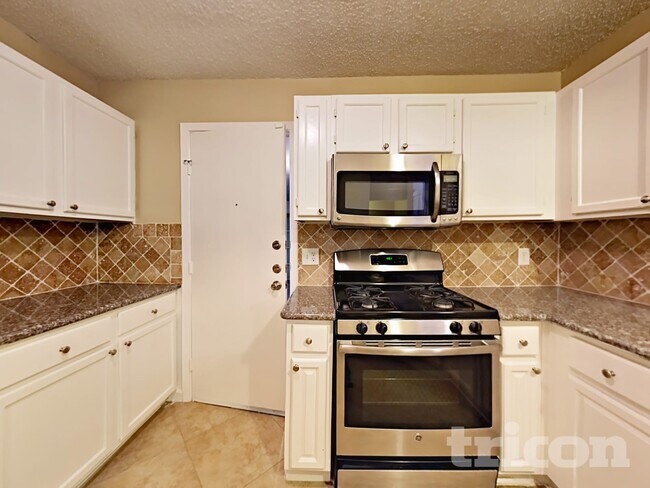13526 Ryan Landing Dr
