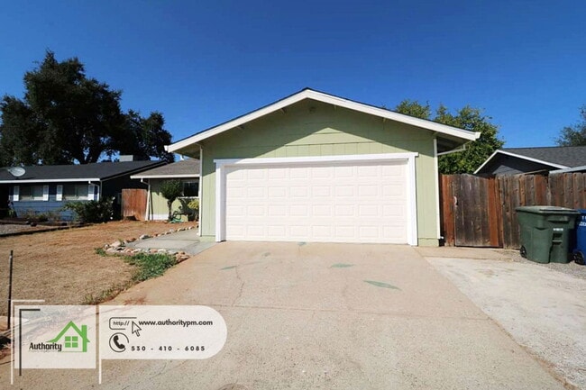 Photo - 2452 Capella St