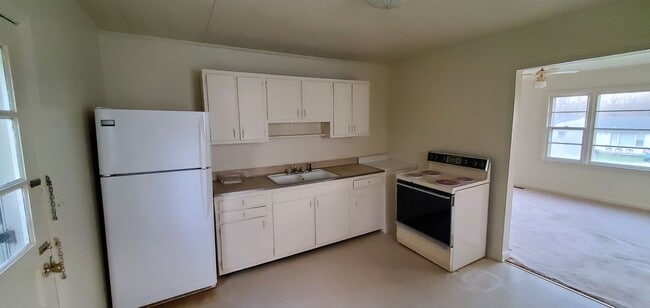 Photo - 2 Bedroom House in High Point, NC