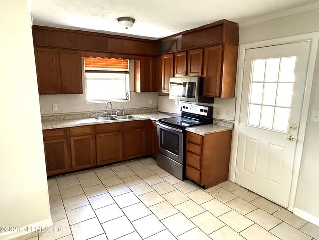 Photo - 4705 Herta Rd