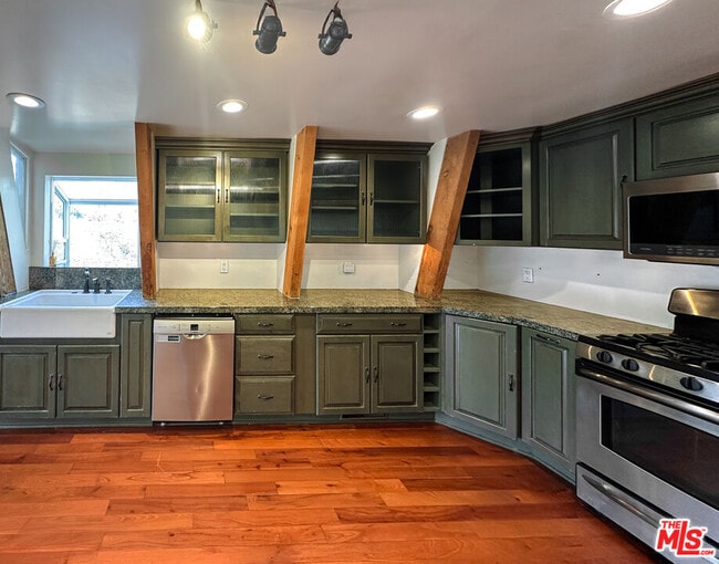 Photo - 2445 Burson Rd