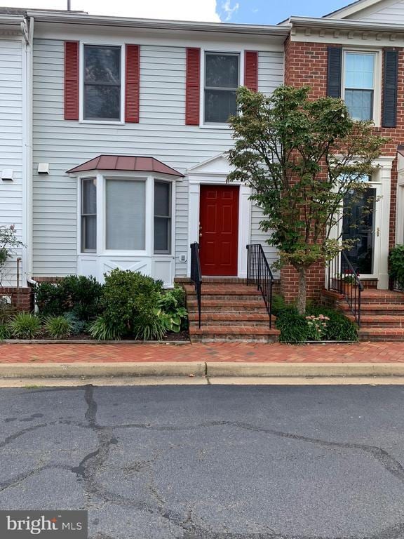 Building Photo - 2113 N Tazewell Ct Rental