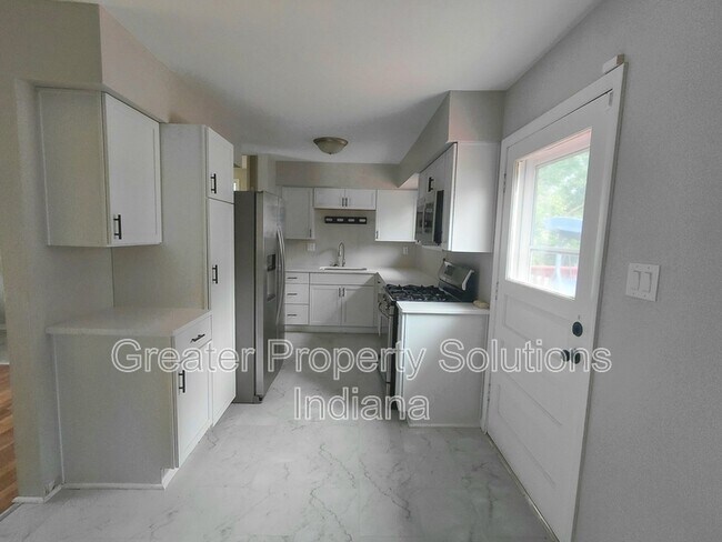 Photo - 8203 Rutledge St
